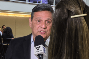 Sérgio Santana (PL) convoca nova audiência pública sobre população em situação de rua em Santos - 04/02/2026