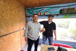 Vereador Sérgio Santana em ação na Câmara Municipal de Santos